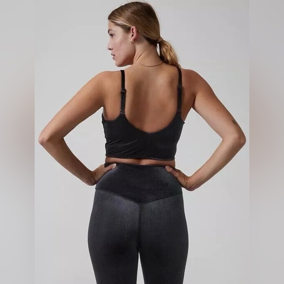 Athleta Elation V-Neck Velvet Crop Padded Size Large In Color Black - Picture 2 of 6